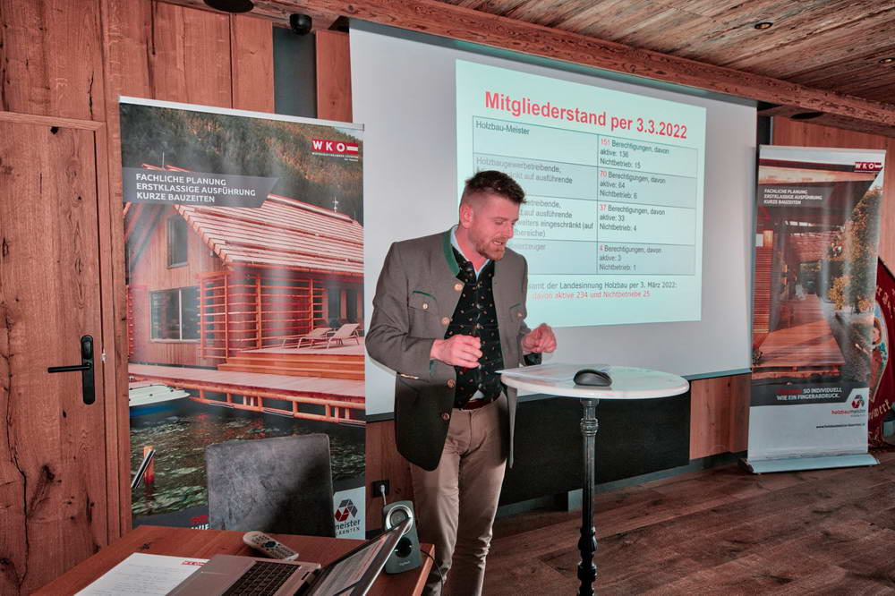 20220325 3962 klein Holzbautag Dörfler KLF